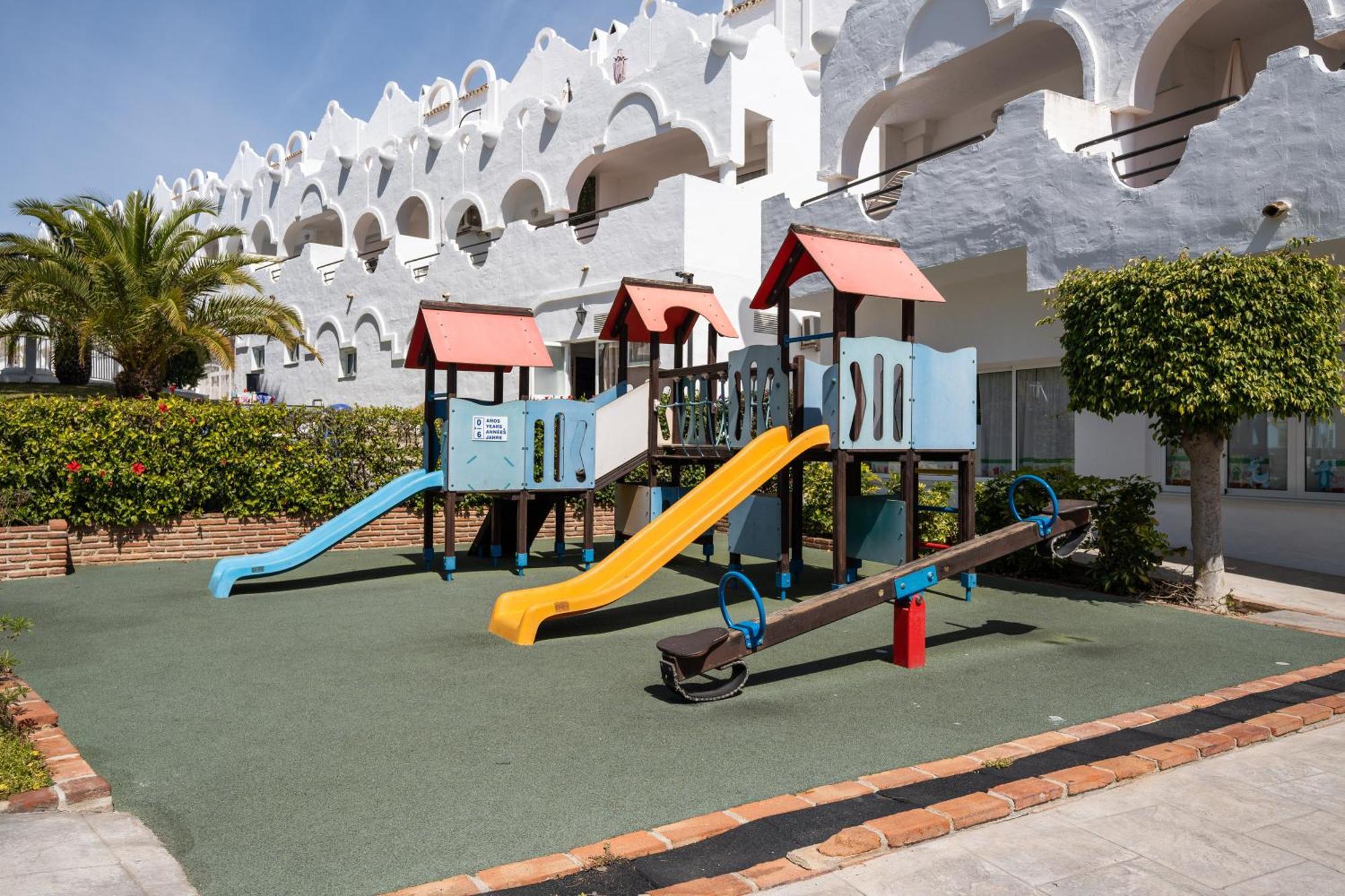 Casa Hibiscus Marbella Villa Bagian luar foto