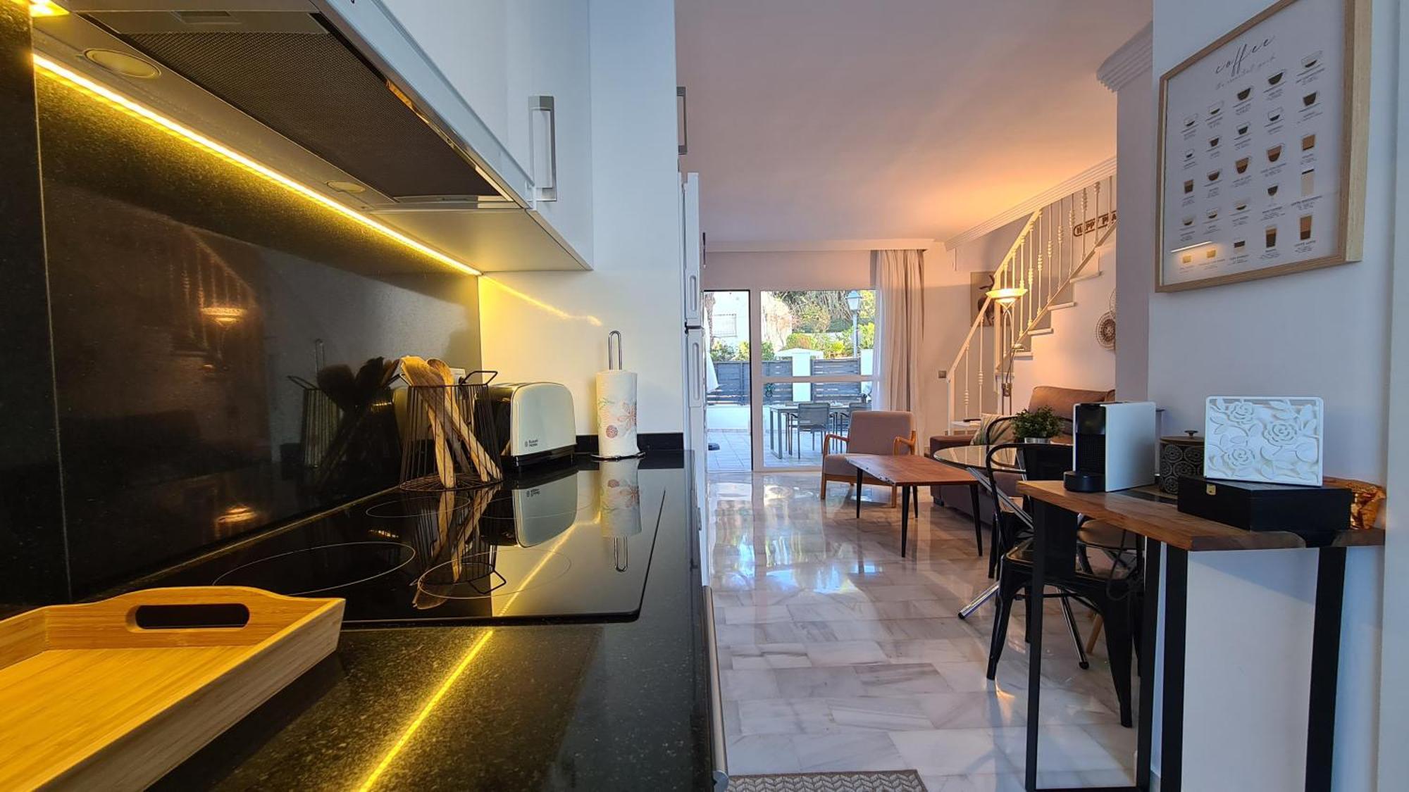 Casa Hibiscus Marbella Villa Bagian luar foto